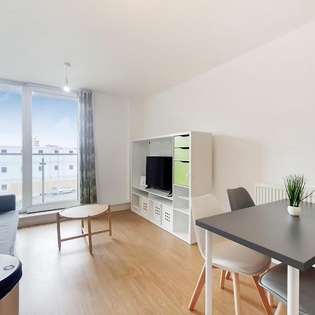 Fully Serviced Two Bed Apartment By Excel & O2 Londres Exterior foto
